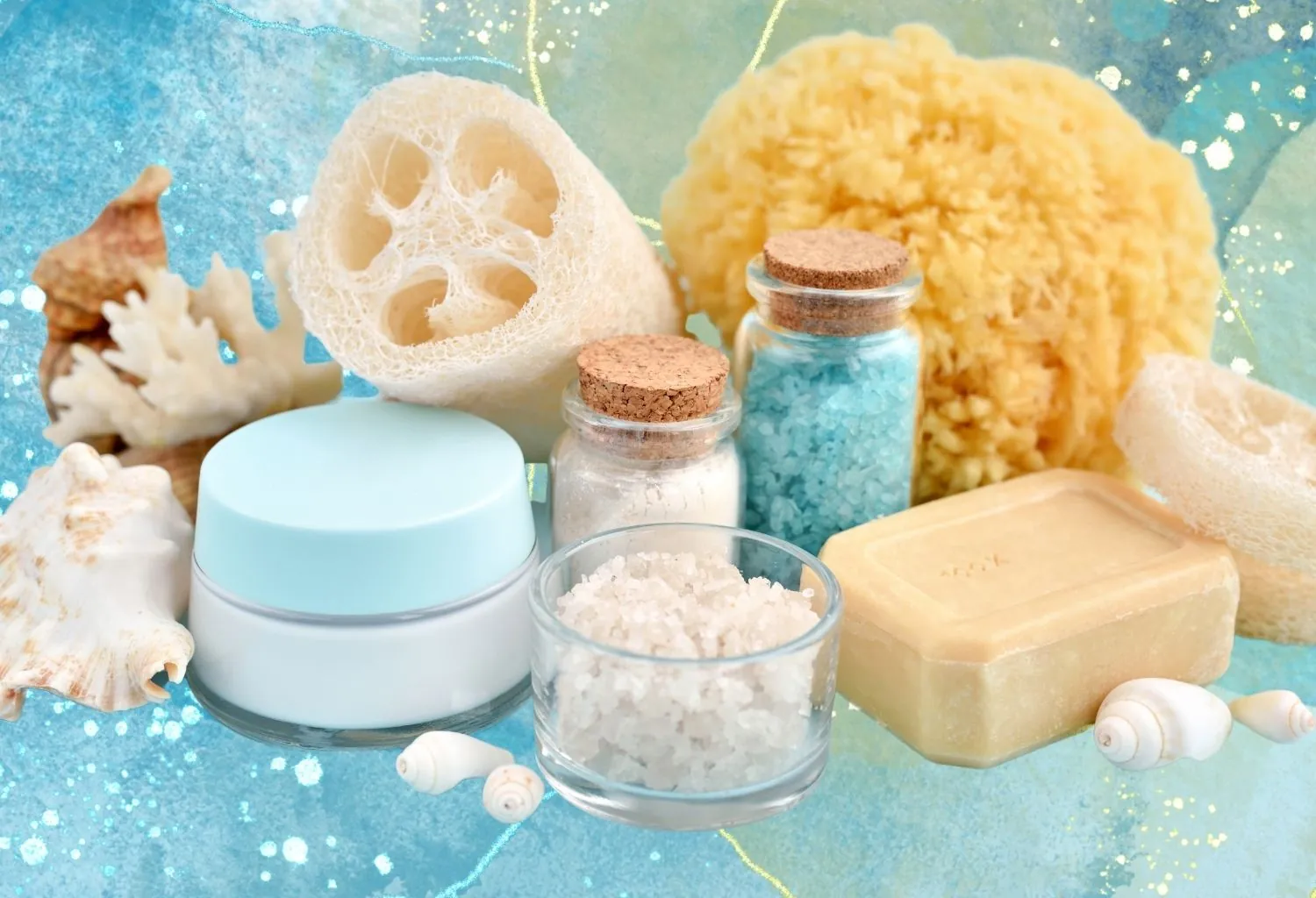 Productos de cosmética marina con sales, esponjas y activos naturales del océano