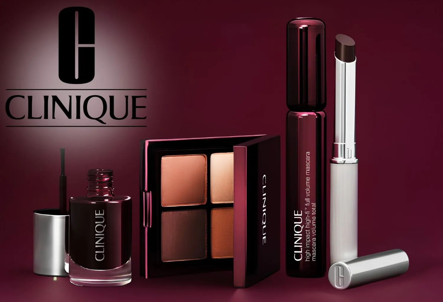 Productos de maquillaje de Clinique sobre fondo burdeos, incluyendo una paleta de sombras, una máscara de pestañas, un labial y un esmalte de uñas, representando una colección de cosmética decorativa.