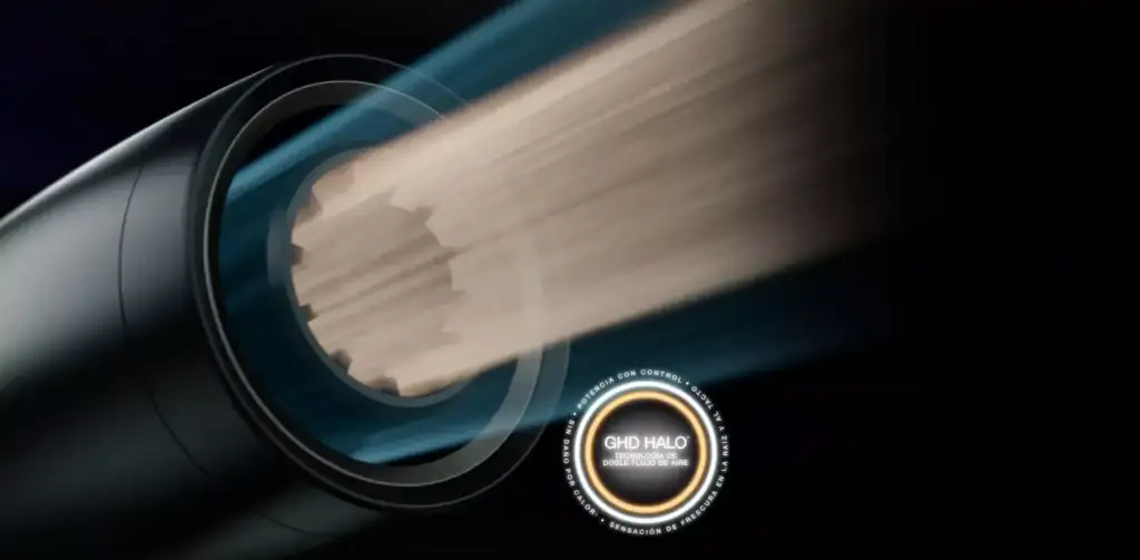 Detalle de la tecnología GHD Halo de doble flujo de aire mostrando el sistema de circulación de aire de un secador profesional.