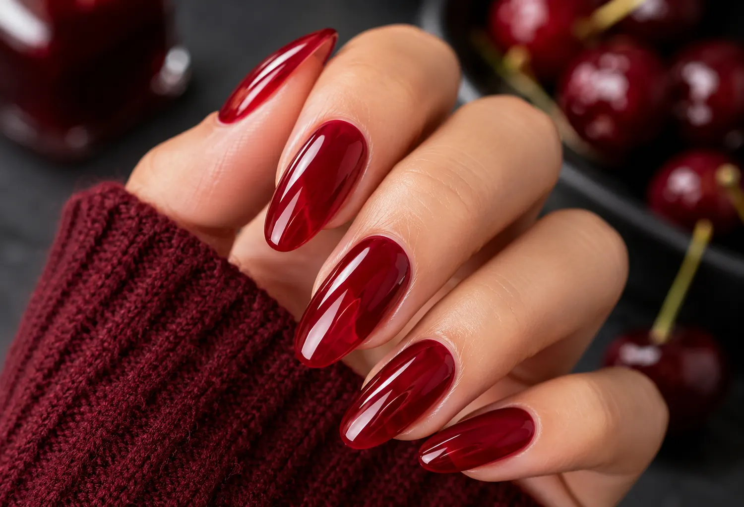 Cherry Glass Nails en rojo cereza con acabado cristal ultrabrillante