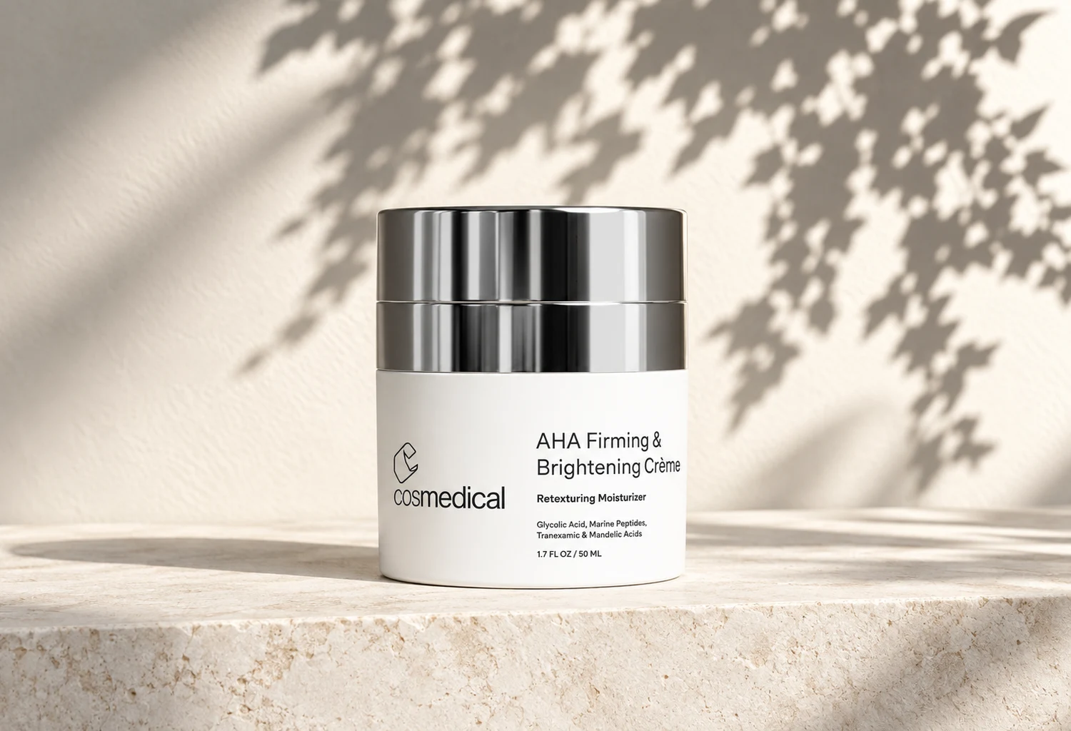 Envase de Cosmedical AHA Firming and Brightening Crème sobre una repisa clara