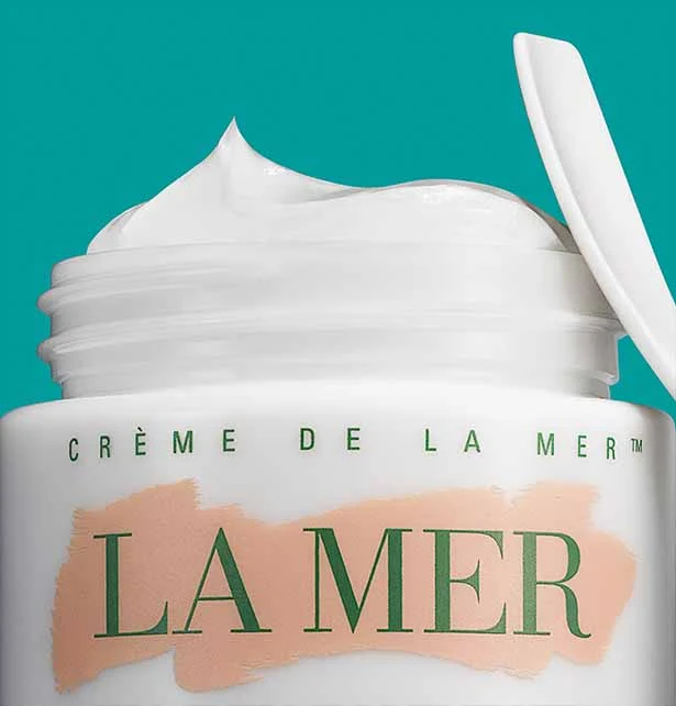 Tarro de Crème de la Mer con logotipo de La Mer