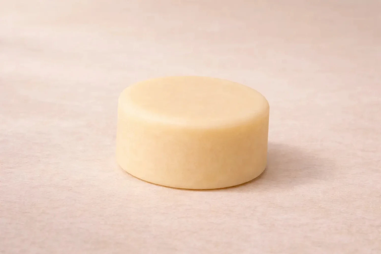Pastilla del champú sólido Shikakai y Zanahoria