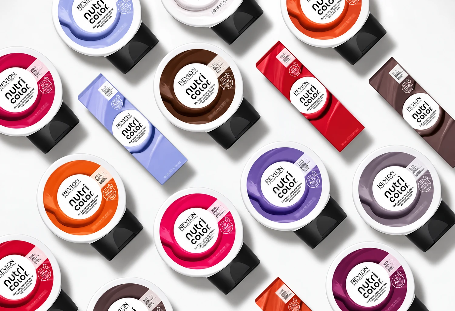 Gama Revlon Professional Nutri Color en una composición nítida con distintos tonos