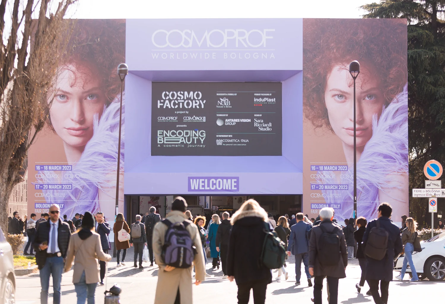 Entrada de Cosmoprof Worldwide Bologna en la edición de 2023