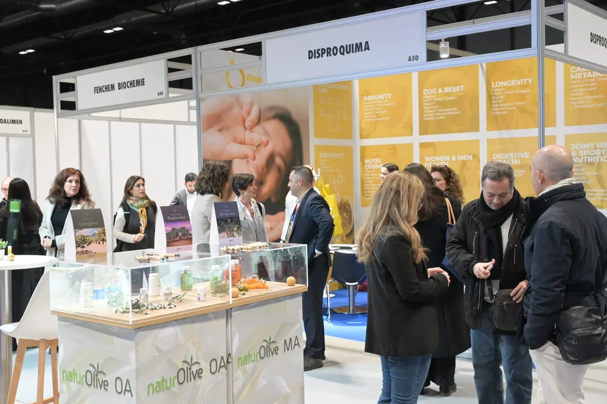 Estand de Disproquima y muestras de productos en la edición 2026 de Nutraceuticals Europe