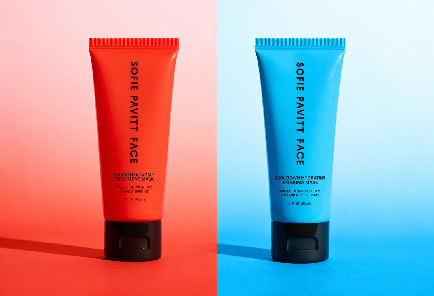 Tubos rojo y azul de las mascarillas Temp Check con el logotipo de la marca